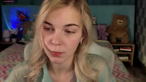 Bella online show from 17, 11, 2025