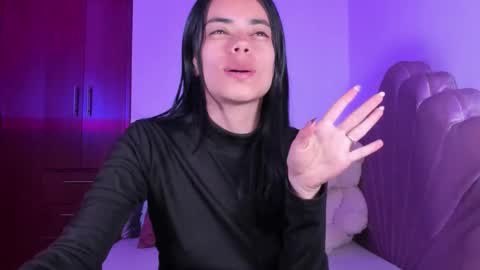 Valeria Model Independent online show from 7, 11, 2025