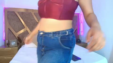 Bella Swwan  online show from 12, 4, 2026