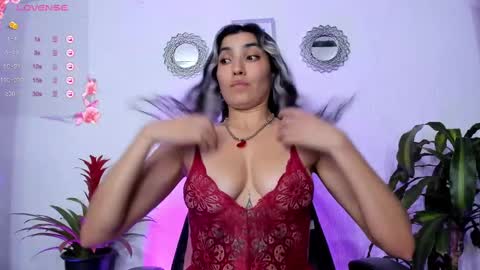 Bella online show from 2, 3, 2025