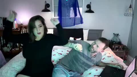 Roxy Rain online show from 17, 2, 2025