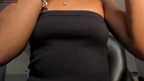  Bella C  online show from 20, 10, 2025