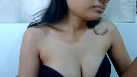 Snapshot of bellacrystall chatting on 12, 7, 2026 bellacrystall online show from 12, 7, 2026