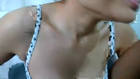 Snapshot of bellacrystall chatting on 25, 7, 2026 bellacrystall online show from 25, 7, 2026