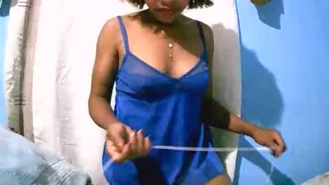 Snapshot of bellaena chatting on 20, 11, 2025 bellaena online show from 20, 11, 2025