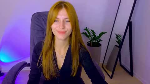 Snapshot of bellafoxi chatting on 26, 9, 2025 BellaFoxi online show from 26, 9, 2025