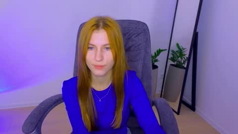 Snapshot of bellafoxi chatting on 9, 10, 2025 BellaFoxi online show from 9, 10, 2025