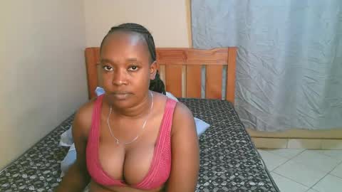 Snapshot of bellalure33 chatting on 31, 10, 2025 Bella online show from 31, 10, 2025