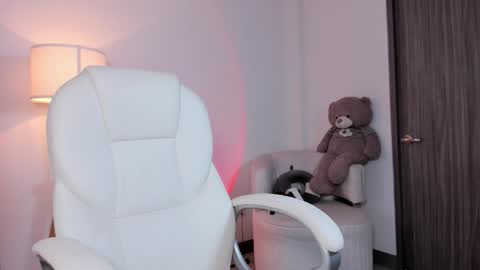 Snapshot of bellamia_ chatting on 23, 2, 2026 Bella Mia online show from 23, 2, 2026