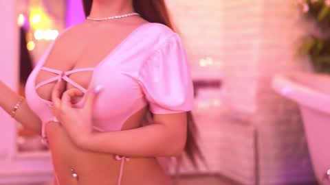 Bella online show from 11, 1, 2026