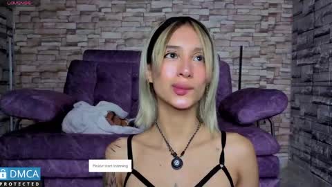 Snapshot of bellaodisea chatting on 30, 4, 2026 online show from 30, 4, 2026