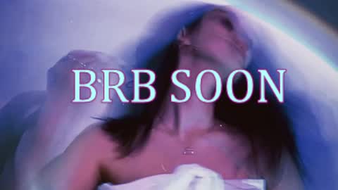 Snapshot of bellaparker_ chatting on 30, 4, 2026 bellaparker_ online show from 30, 4, 2026