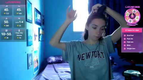 Snapshot of bellaqueen0701 chatting on 9, 9, 2025 bellaqueen0701 online show from 9, 9, 2025