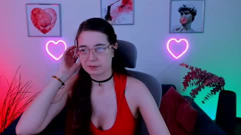 Snapshot of bellatrixllestrange chatting on 17, 12, 2024 Bella. Ntmu online show from 17, 12, 2024