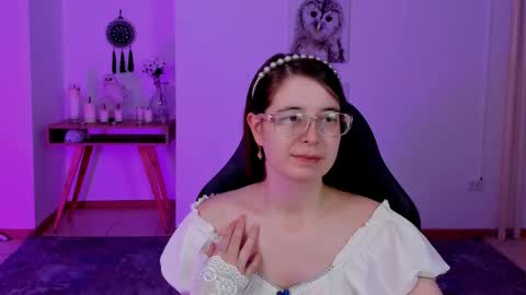 Snapshot of bellatrixllestrange chatting on 3, 2, 2025 Bella. Ntmu online show from 3, 2, 2025