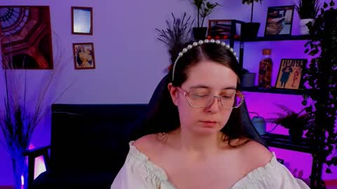 Snapshot of bellatrixllestrange chatting on 3, 3, 2025 Bella. Ntmu online show from 3, 3, 2025