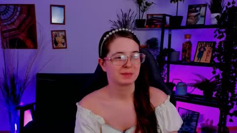 Snapshot of bellatrixllestrange chatting on 3, 3, 2025 Bella. Ntmu online show from 3, 3, 2025