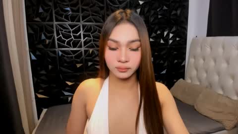 Snapshot of bellatrixnoir69 chatting on 12, 7, 2026 bella online show from 12, 7, 2026