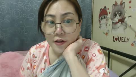 Bella online show from 25, 2, 2025