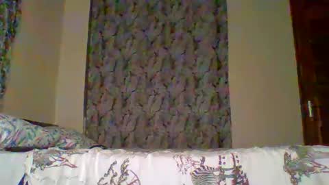 Snapshot of belle_bubbles chatting on 26, 4, 2026 bubbles online show from 26, 4, 2026