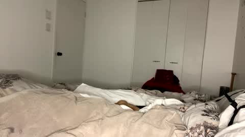 Snapshot of belle_marie chatting on 21, 12, 2025 Belle xx online show from 21, 12, 2025