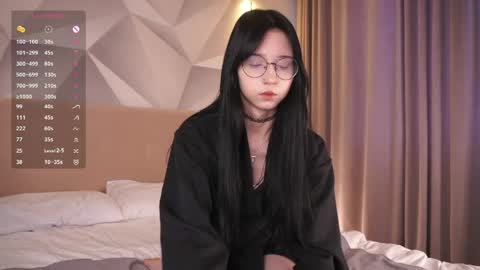 Snapshot of belle_phine chatting on 26, 4, 2026 Bea online show from 26, 4, 2026