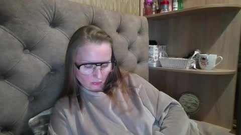 Snapshot of belleamiee chatting on 27, 10, 2025 Amelia online show from 27, 10, 2025