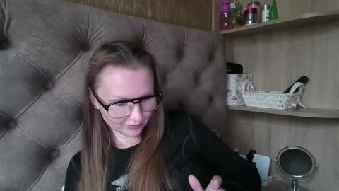 Snapshot of belleamiee chatting on 10, 11, 2025 Amelia online show from 10, 11, 2025