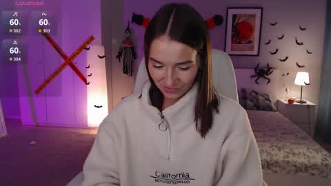 Bella online show from 24, 10, 2025