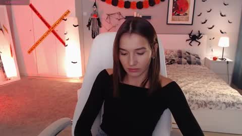 Bella online show from 26, 10, 2025