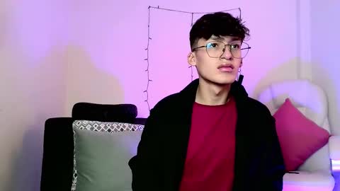 Neon online show from 5, 11, 2025