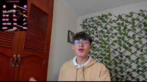 Neon online show from 28, 11, 2025