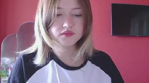Snapshot of belovedmary chatting on 15, 6, 2026 belovedmary online show from 15, 6, 2026