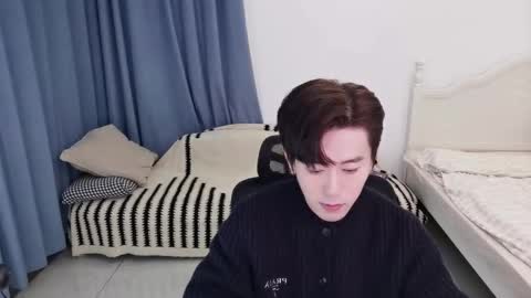 Snapshot of ben705676 chatting on 28, 11, 2025 Ben online show from 28, 11, 2025