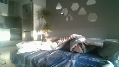 Snapshot of benbare13 chatting on 2, 1, 2025 benbare13 online show from 2, 1, 2025