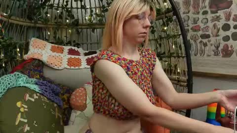 Willow online show from 25, 9, 2025