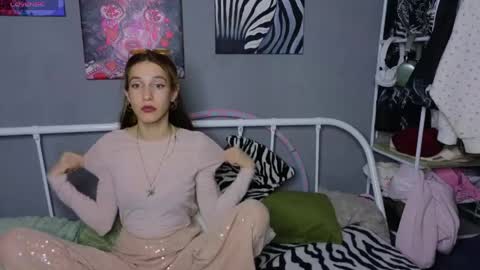 Snapshot of benevolently chatting on 31, 5, 2026 KENDALL NATHAN online show from 31, 5, 2026