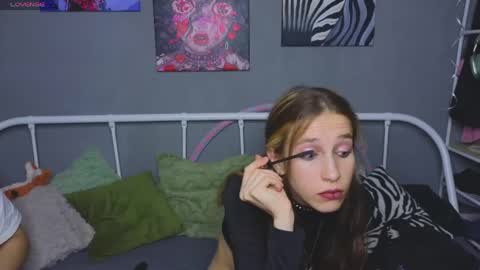 Snapshot of benevolently chatting on 3, 6, 2026 KENDALL NATHAN online show from 3, 6, 2026