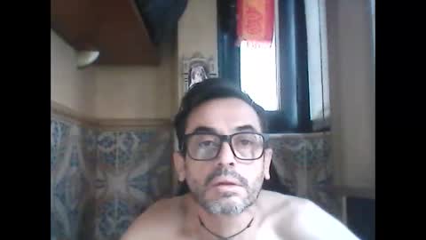 benidorm9 online show from 24, 5, 2026