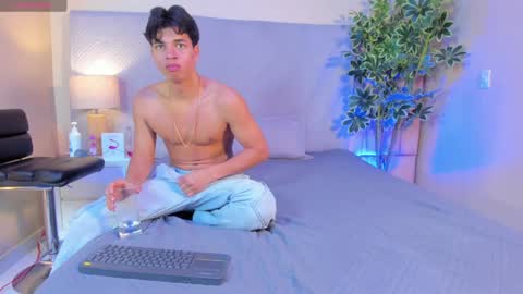 Snapshot of benjamin_more chatting on 6, 2, 2025 BENJAMIN online show from 6, 2, 2025