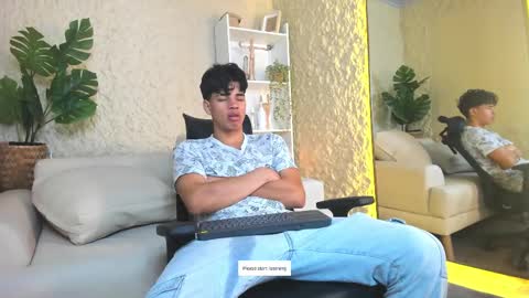 Snapshot of benjamin_more chatting on 12, 3, 2025 BENJAMIN online show from 12, 3, 2025