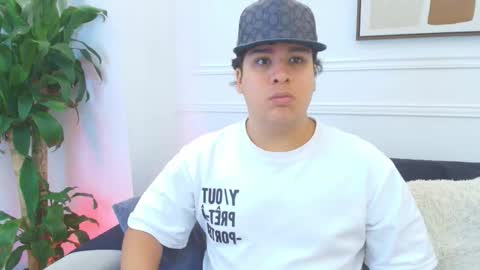 bennett_alejoo online show from 17, 1, 2026