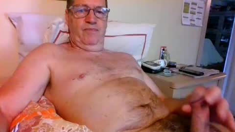 Snapshot of bennybutterfly007 chatting on 22, 6, 2026 bennybutterfly007 online show from 22, 6, 2026