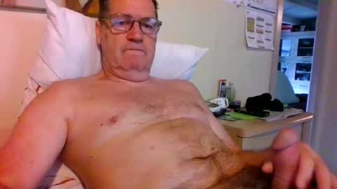 Snapshot of bennybutterfly007 chatting on 23, 6, 2026 bennybutterfly007 online show from 23, 6, 2026