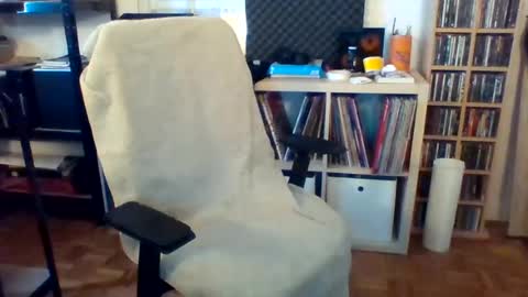 Snapshot of bennyhola chatting on 27, 6, 2026 BennyHola online show from 27, 6, 2026