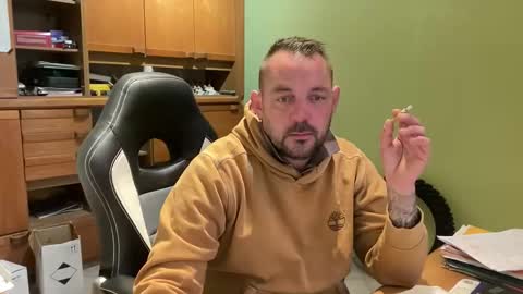 benochau online show from 23, 4, 2026