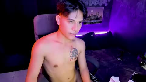 Snapshot of bentlyfuck chatting on 3, 1, 2025 bentlyfuck online show from 3, 1, 2025