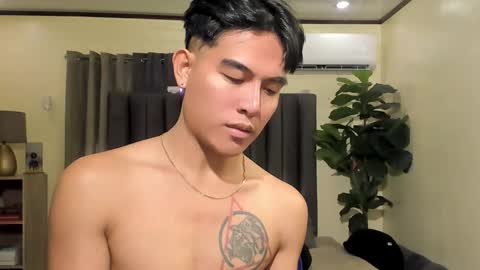 Snapshot of bentlyfuck chatting on 31, 10, 2025 bentlyfuck online show from 31, 10, 2025