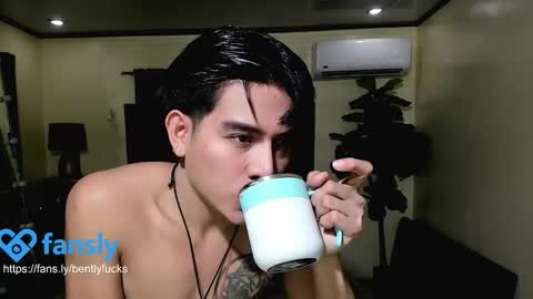 Snapshot of bentlyfuck chatting on 11, 1, 2026 bentlyfuck online show from 11, 1, 2026