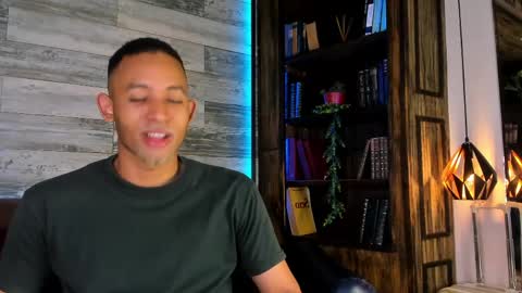 bento_fox online show from 25, 4, 2026